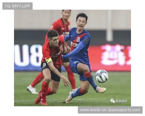 海港申花转会暗战升级：足球江湖中的幕后较量